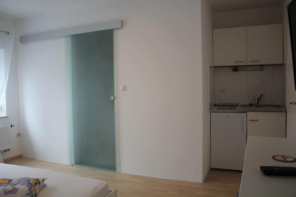 Appartements-Steinkirchner Straubing Rom bilde